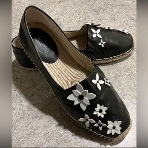 Michael Michael Kors Lola Black and White Floral Leather Espadrilles Flats WM 10